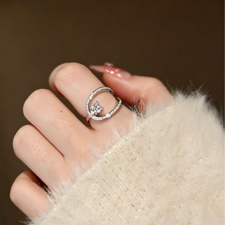 Classic Ring with Openwork Linear Design, Round Center Diamond Statement Ring for Women