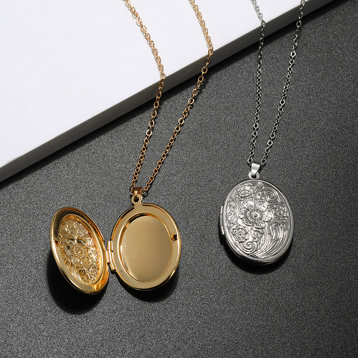 Vintage Floral Engraved Photo Locket Necklace, Stylish Patterned Collarbone Necklace