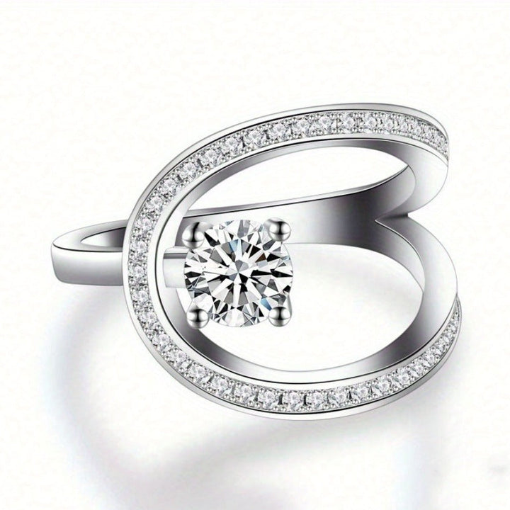 Classic Ring with Openwork Linear Design, Round Center Diamond Statement Ring for Women