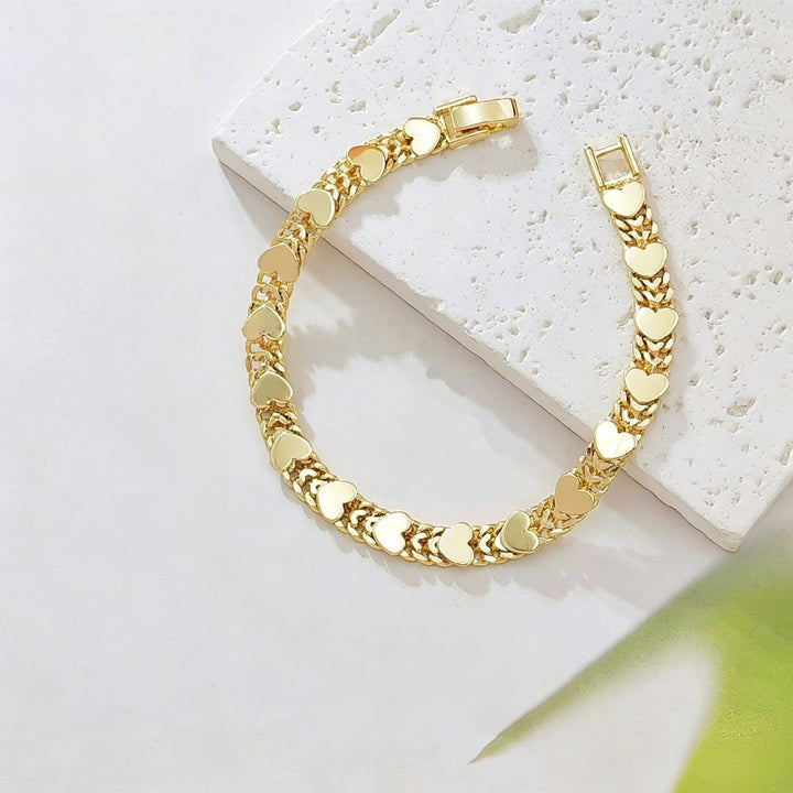 Polished Heart Link Chain Bracelet, Gold Tone Women’s Fashion Bracelet