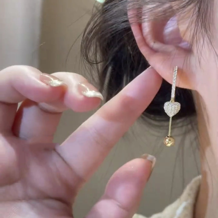 Affordable Luxury Heart-Shaped Tassel Earrings, Sparkling Paved Diamond Earrings for Women