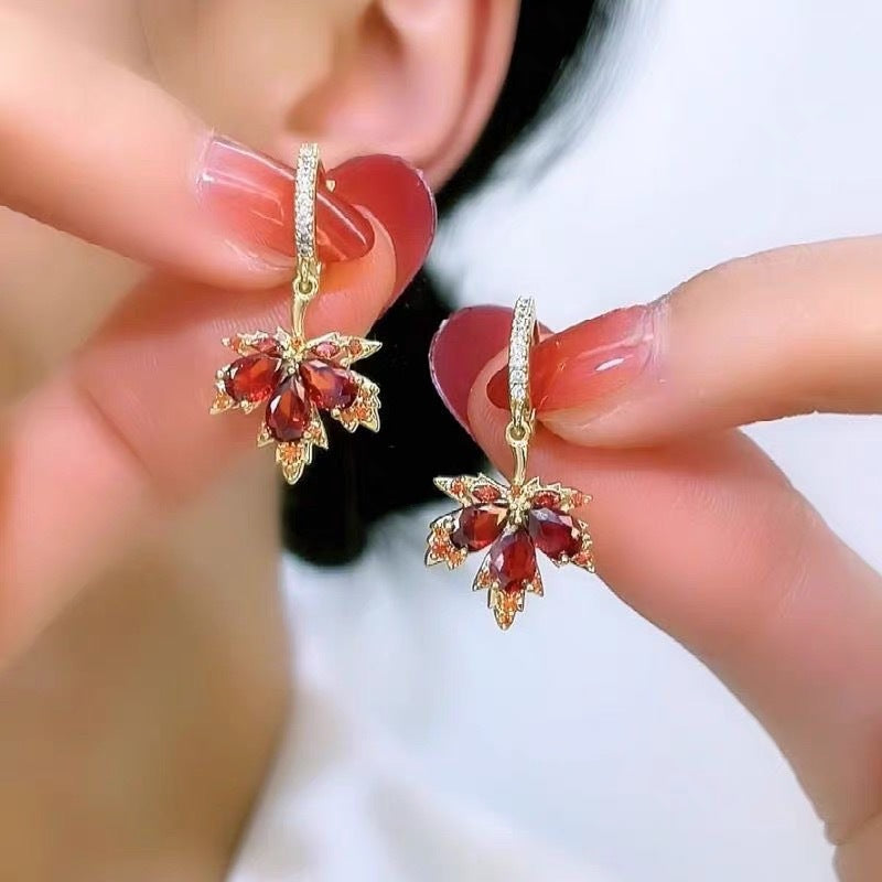 Sparkling Maple Leaf Jewelry Set, Red Stone Leaf Earrings &amp; Pendant Necklace for Women