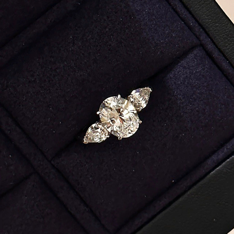 S925 Silver Adjustable Oval "Pigeon&