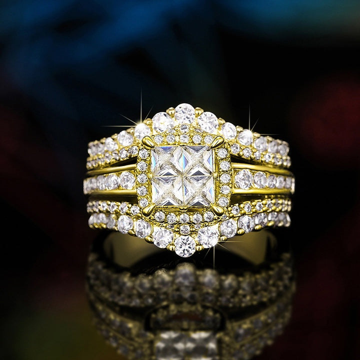 Princess Cut Ultra-Sparkling Diamond 2-in-1 Ring, Square-Motif Crown Design for Women
