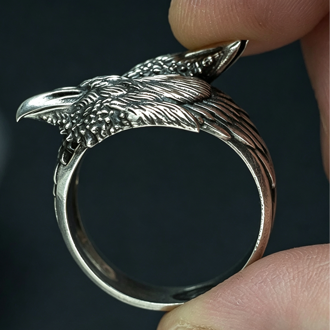 Dual Raven Head Statement Ring, Vintage Gothic Bird Sculpture Ring, Adjustable Open Band Jewelry for Men