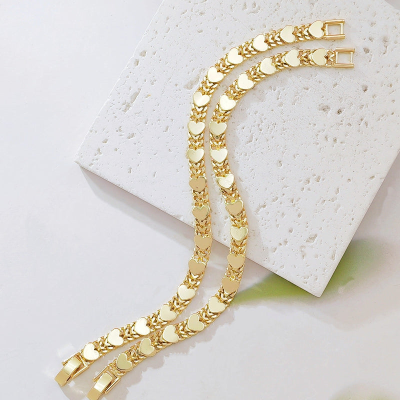 Polished Heart Link Chain Bracelet, Gold Tone Women’s Fashion Bracelet