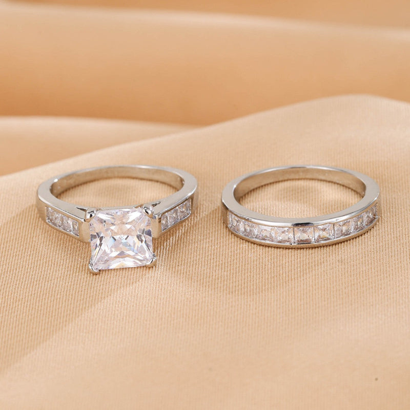 4-Prong Princess Cut Stack Bridal Ring Set, Channel Side Stone Yellow Gold & Silver Classic Wedding Ring
