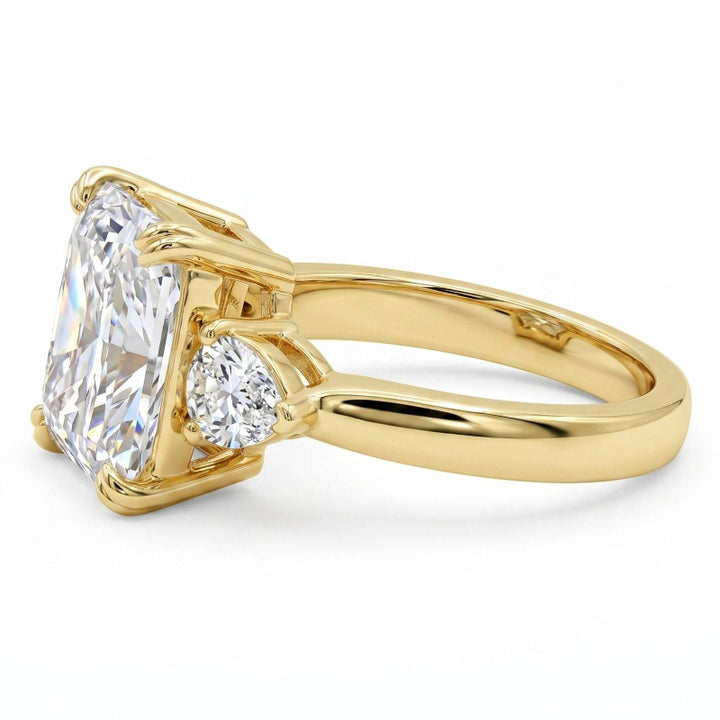 Ice-Pattern Cut Diamond Promise Ring, Radiant‑Cut Three‑Stone Diamond Engagement Ring