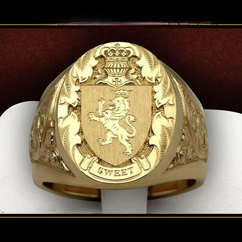 Men’s Gold‑Tone Lion Crest Heraldic Signet Ring, Bold, Stylish Men&
