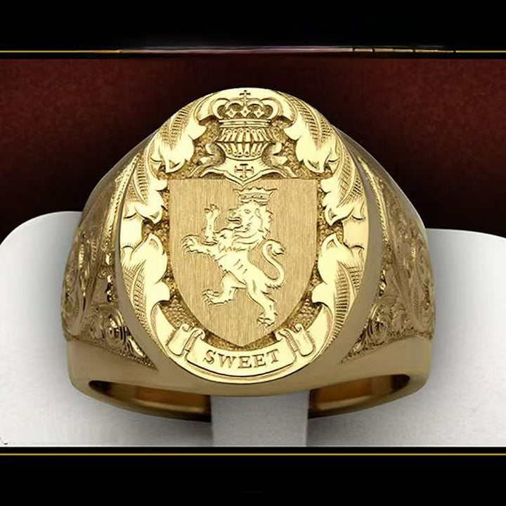 Men’s Gold‑Tone Lion Crest Heraldic Signet Ring, Bold, Stylish Men&