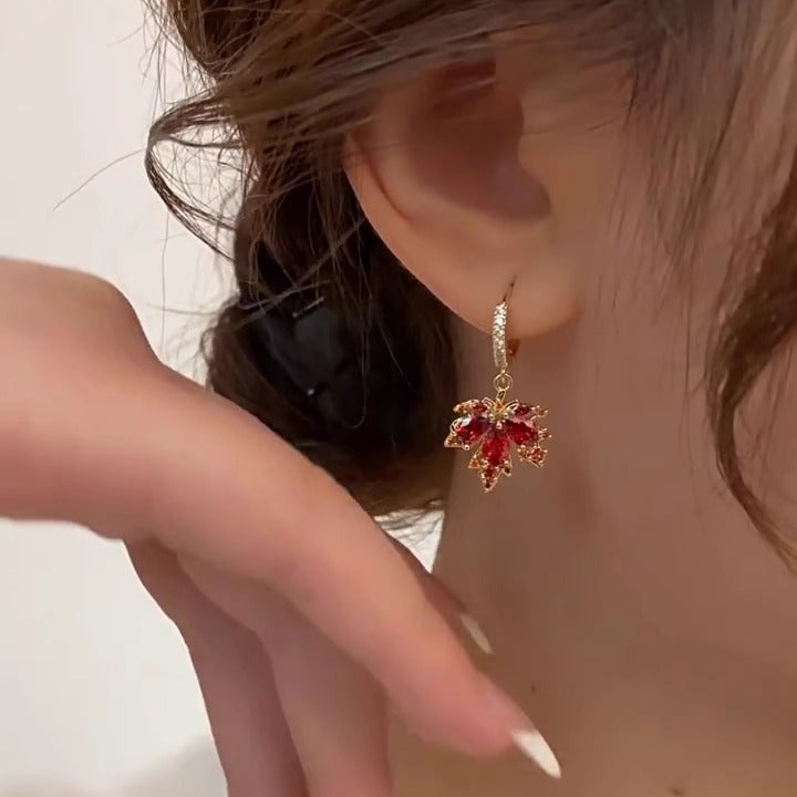Sparkling Maple Leaf Jewelry Set, Red Stone Leaf Earrings &amp; Pendant Necklace for Women