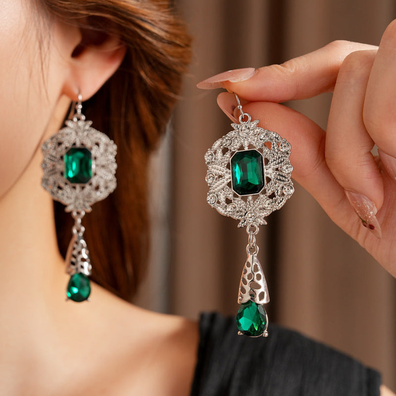 Multi‑Layer Gemstone Choker Jewelry Set, Luxury Teardrop Pendant Earrings and Necklace Set