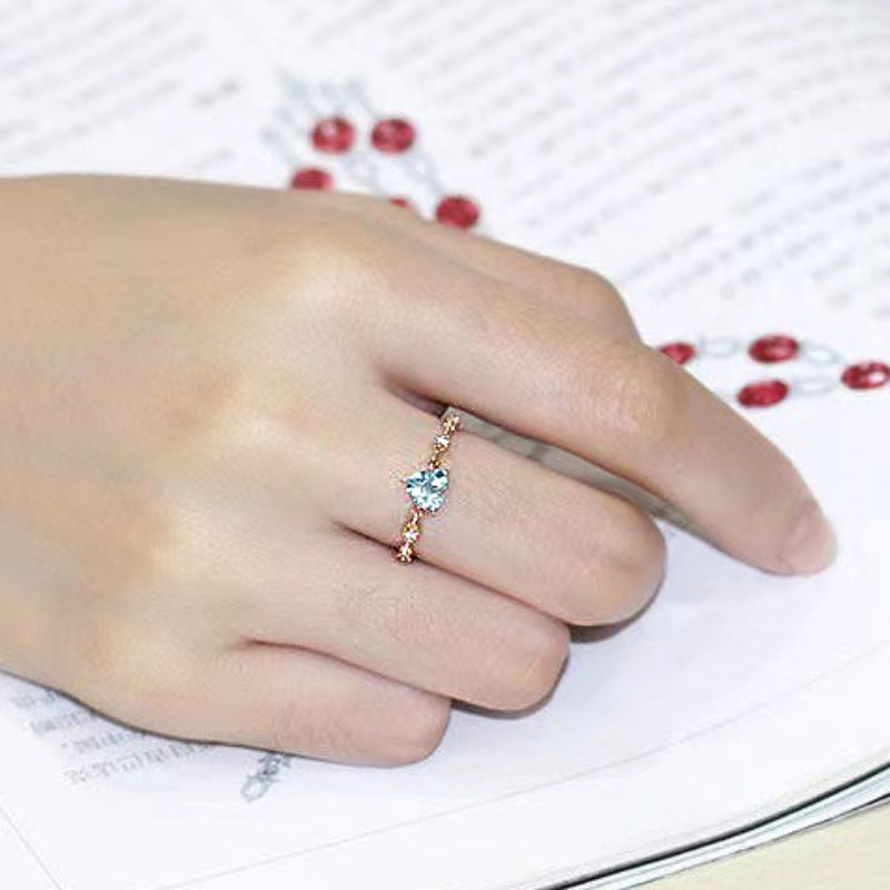 Vintage Heart‑Cut Blue Gem & Accent Diamond Promise Ring, Elegant Stackable Statement Ring
