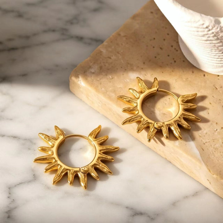 Bold Sun‑Shape Huggie Hoop Earrings, Textured Sunburst Statement Hoop Earrings for Women