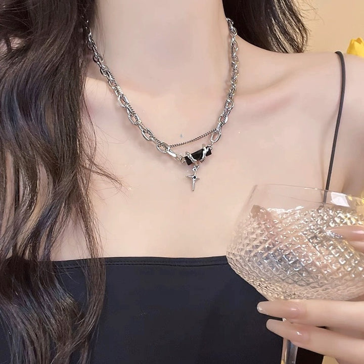 Black Gem Star Charm Jewelry Set, Necklace &amp; Bracelet for Daily Wear &amp; Gifting for Trend‑Lovers