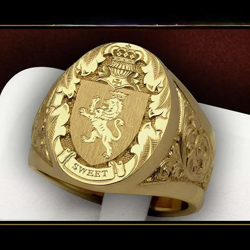 Men’s Gold‑Tone Lion Crest Heraldic Signet Ring, Bold, Stylish Men&