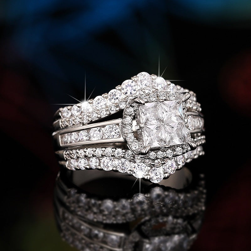 Princess Cut Ultra-Sparkling Diamond 2-in-1 Ring, Square-Motif Crown Design for Women