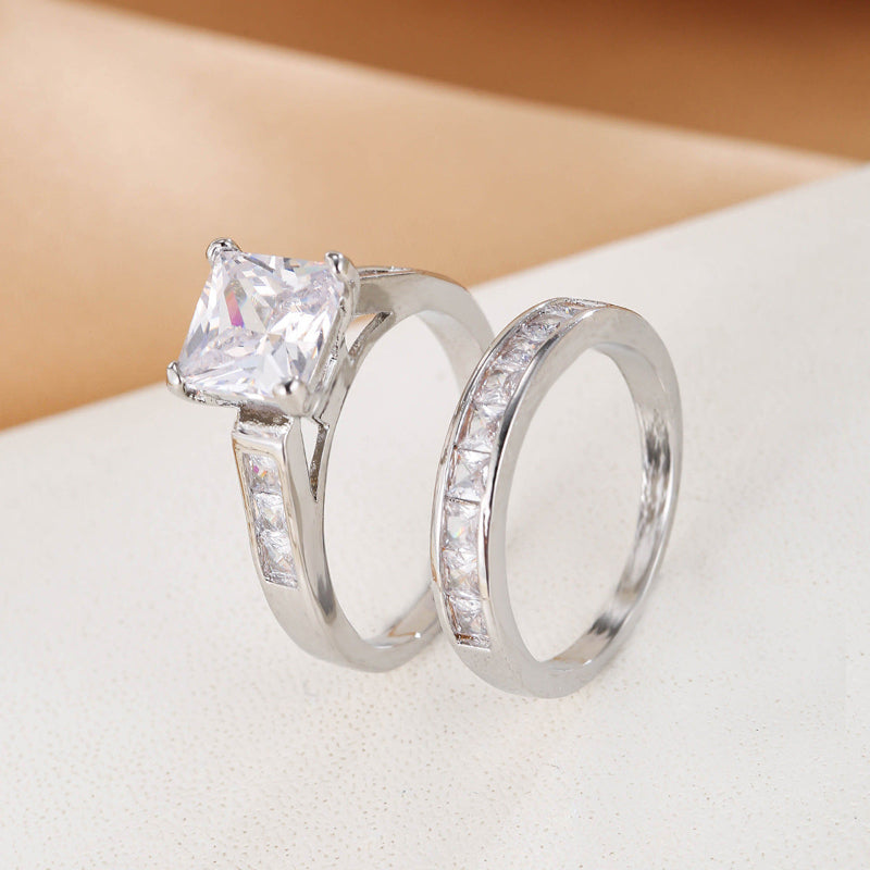 4-Prong Princess Cut Stack Bridal Ring Set, Channel Side Stone Yellow Gold & Silver Classic Wedding Ring