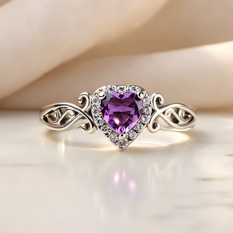 Vintage Openwork Diamond-Set Promise Ring, Heart‑Cut Diamond Halo Women’s Ring