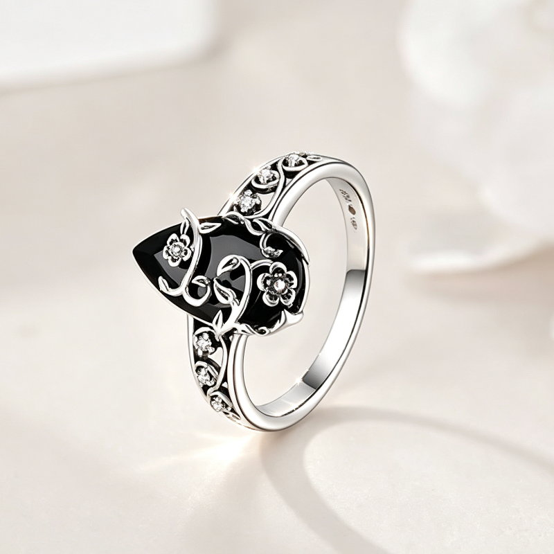 Gothic Floral Black Gemstone Statement Ring, Bohemian Vintage Floral Women&