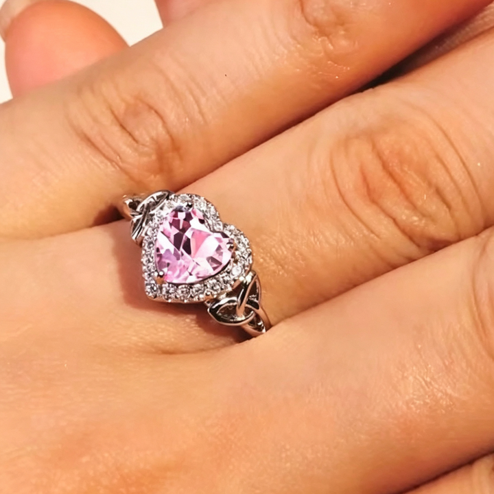 Vintage Openwork Diamond-Set Promise Ring, Heart‑Cut Diamond Halo Women’s Ring