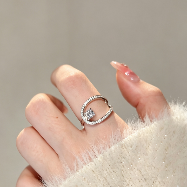 Classic Ring with Openwork Linear Design, Round Center Diamond Statement Ring for Women
